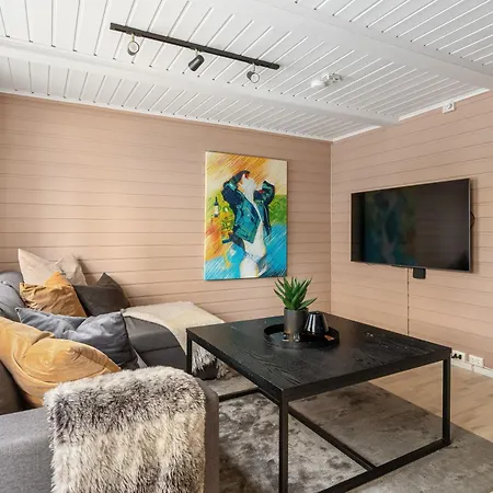 Arctic Homes - Red Polar House * Tromsø